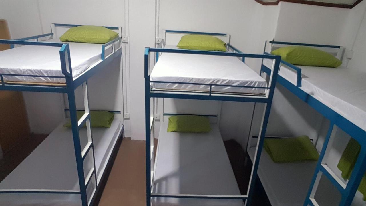 Leisure Nest Hostel Нувара-Элия Экстерьер фото